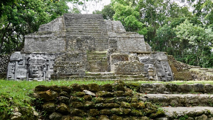 Mask Temple 4