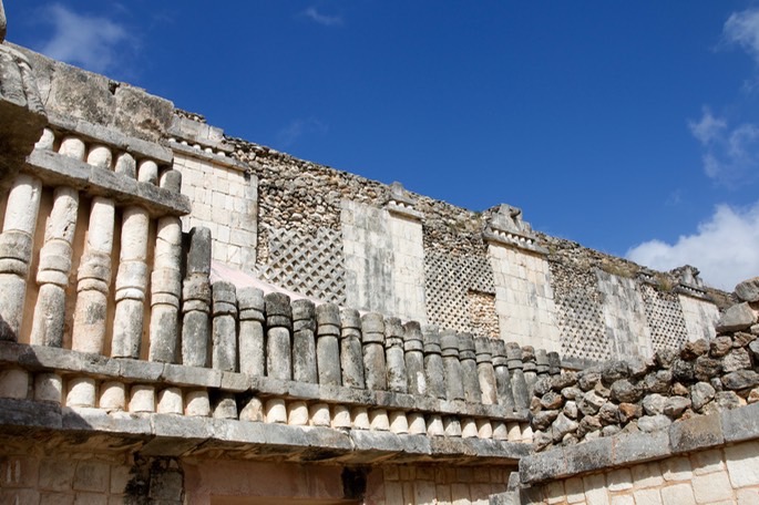 uxmal3_med